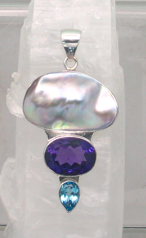 CHAR CP-0097 MLT  (Mabe Blister Pearl, Amethyst, Blue Topaz)