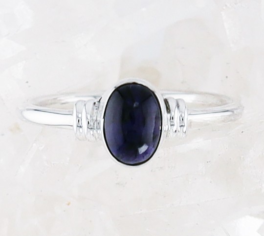 HGE R-017 IO (Iolite) 