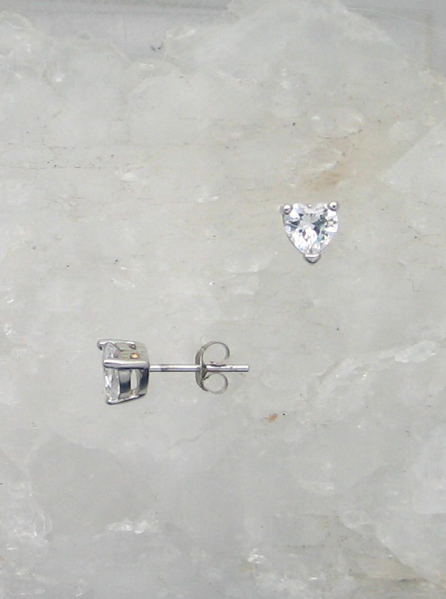 LA ER-080 CZ  5mm Heart CZ Earrings  