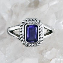 SILK R-004 IO  (Iolite)